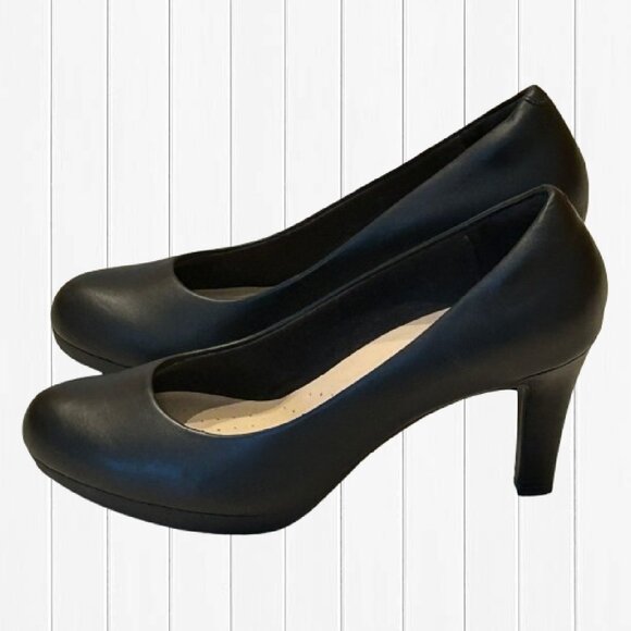 CLARKS Adriel Viola Black Leather Dress Pumps (7.5) - Picture 1 of 6